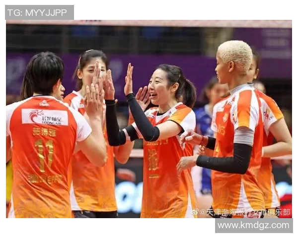 重庆排球队状态引发热议球迷对球队表现的看法与期待